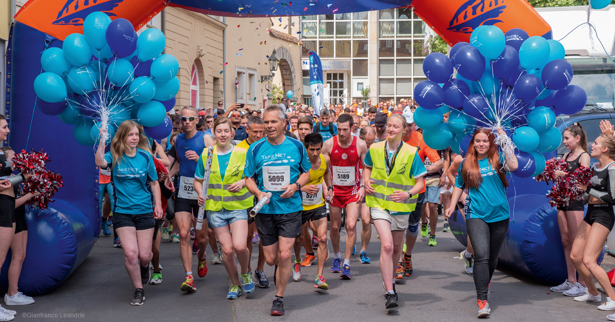 Bildtitel: TAKENET 10 km Funlauf: Wir nehmen es sportlich